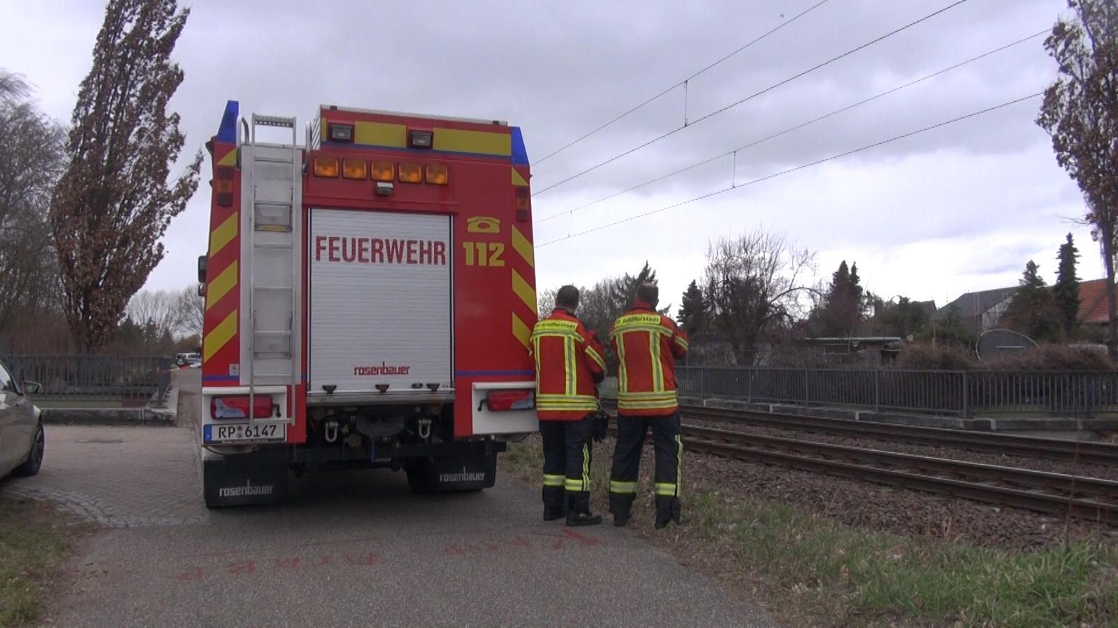 Verkehrsunfall (Bahn) Feuerwehr Schifferstadt